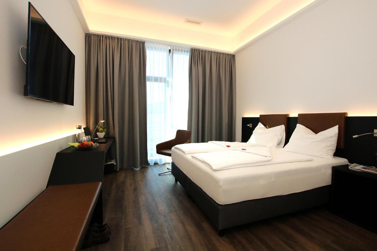 Self Check-In Hotel Von Rotz Виль Экстерьер фото
