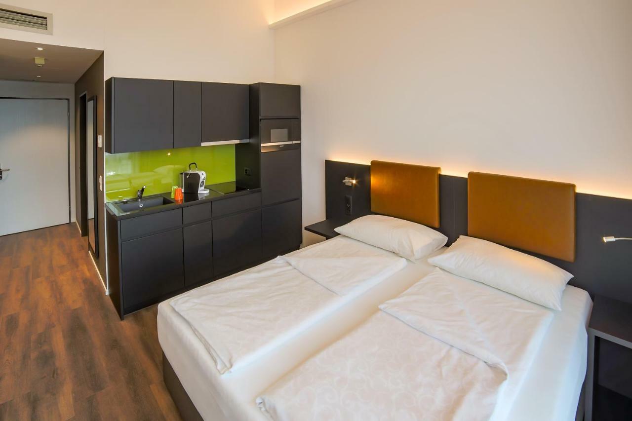 Self Check-In Hotel Von Rotz Виль Экстерьер фото